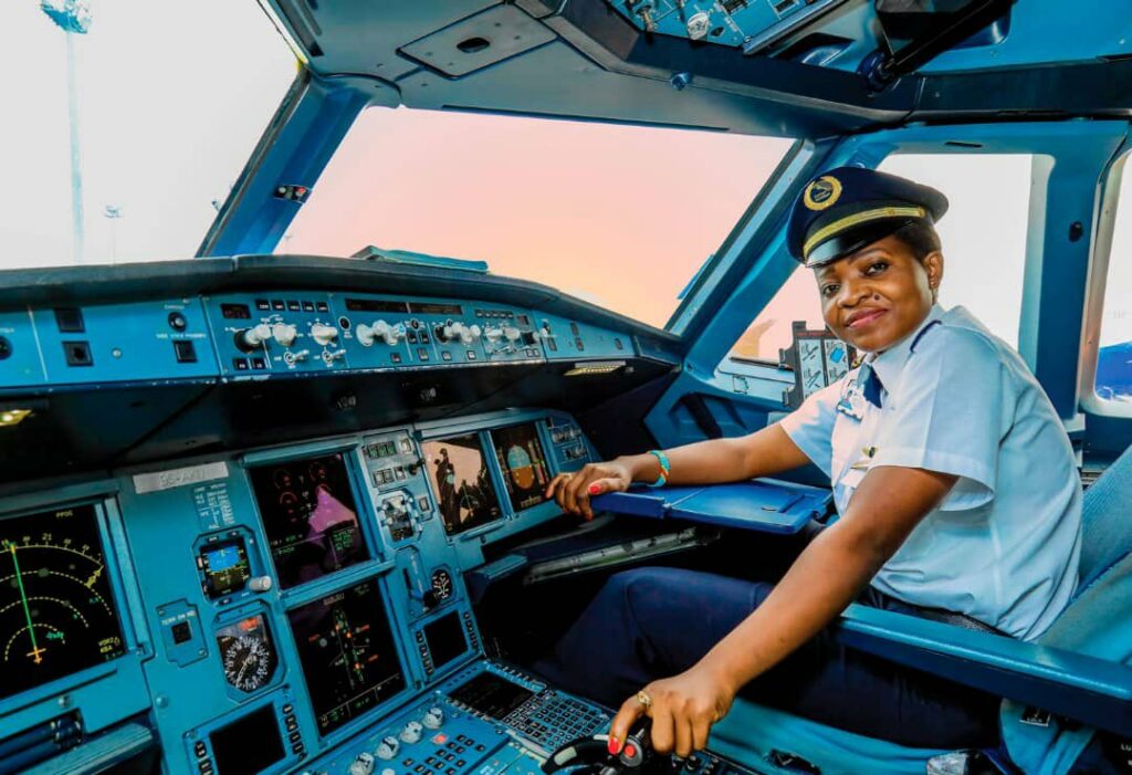 Article : Mamitsho Pontshi : de pilote à la directrice générale adjointe de Congo Airways